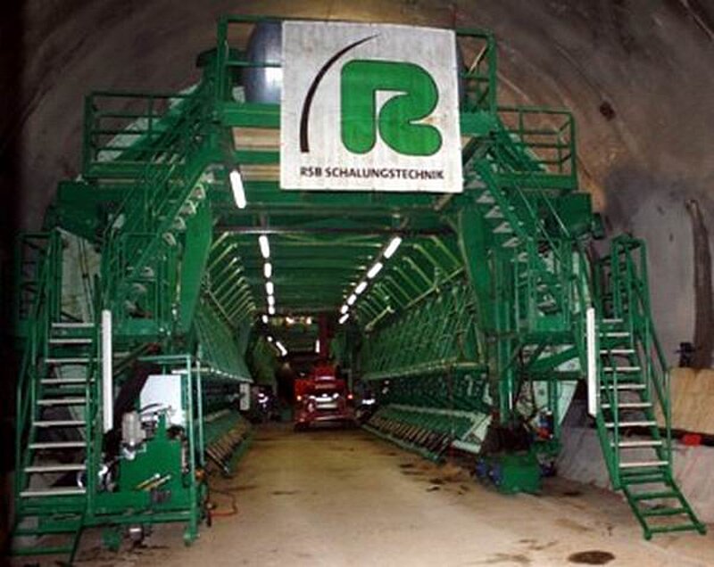 weinbergtunnel.jpg